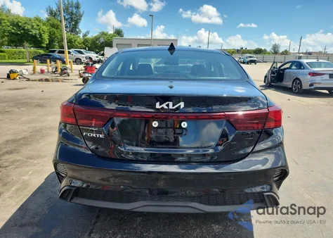 2024 Kia Forte Lx z USA, uszkodzony, nr VIN 3KPF24ADXRE804288